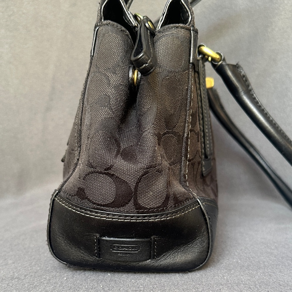 Coach Hampton 11063 Black Signature Medium Carry All Tote Shoulder Bag - Picture 6 of 16